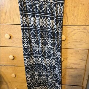 Bobbie Brooks Black and Cream Maxi Skirt
